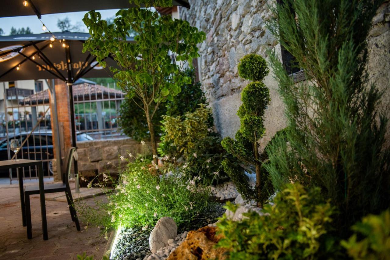 Hotel Diffuso Locanda Elisa Dimaro Extérieur photo